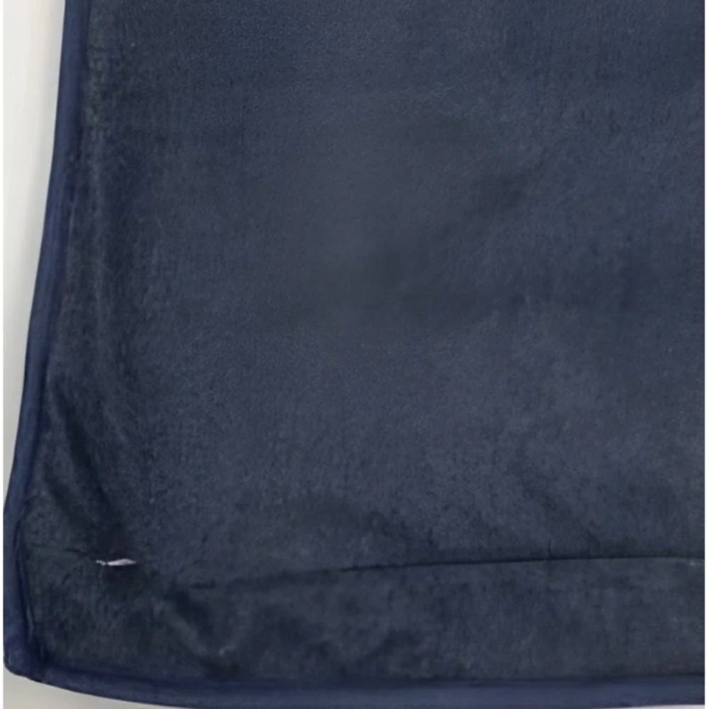 UGG Quilted Pillow Sham‎ Navy Blue Jersey Fleece Standard Size 20x26 Zippered